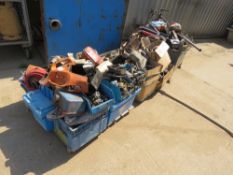 3 X PALLETS OF ASSORTED MACHINE PARTS AND SUNDRIES. LOT LOCATION: SS13 1EF, BASILDON, ESSEX.