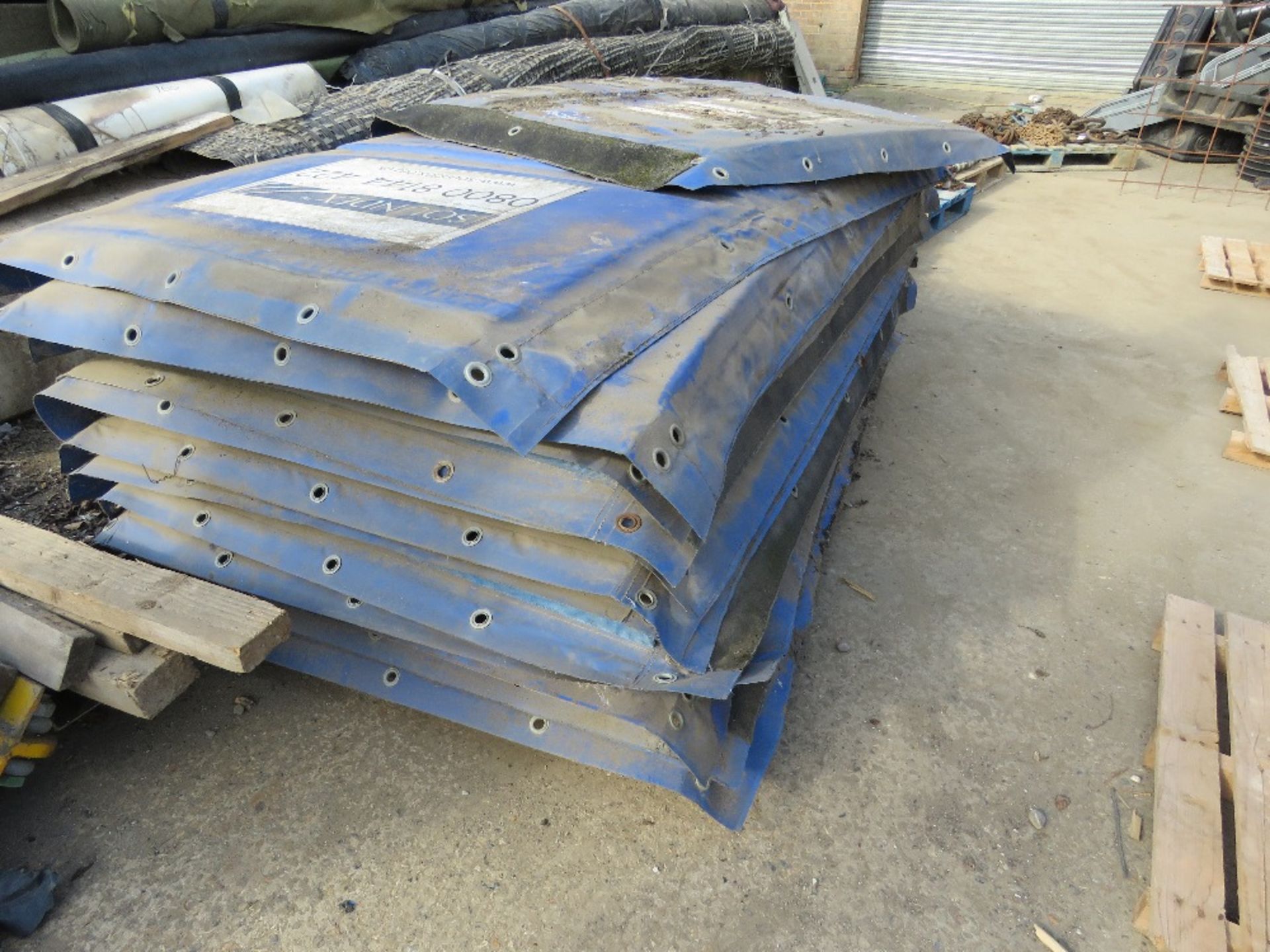 STACK OF 16 X SOUNDEX SOUND DEADENING MATS, 1M X 2M SIZE APPROX. LOT LOCATION: SS13 1EF, BASILDON, - Image 2 of 2