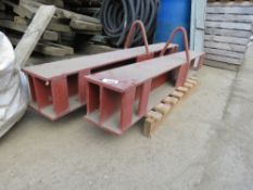 2 X RED LIFTING BEAMS, 6FT LENGTH APPROX. LOT LOCATION: SS13 1EF, BASILDON, ESSEX.