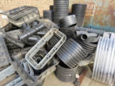 LARGE QUANTITY OF PLASTIC MANHOLE RINGS AND SUNDRIES AS SHOWN. LOT LOCATION: SS13 1EF, BASILDON, ES