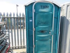 PORTABLE TOILET, MAINS CONNECTION TYPE. LOT LOCATION: SS13 1EF, BASILDON, ESSEX.