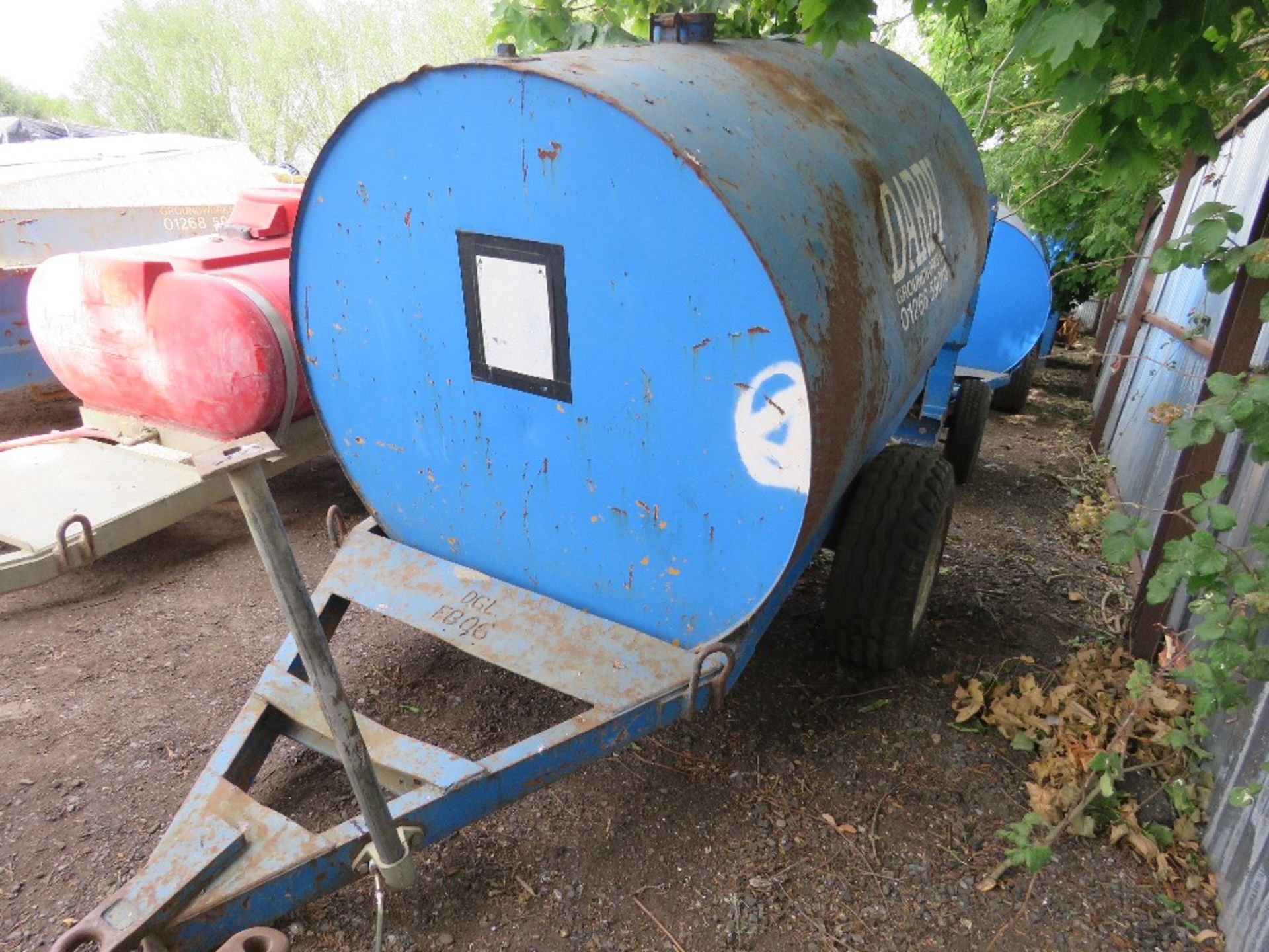 TRAILER ENGINEERING 500 GALLON CAPACITY BUNDED BOWSER WITH PUMP AND HOSE AND GUN. PN:FB06. LOT LOC - Image 2 of 6