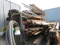 STACK OF ASSORTED STEEL AND ALUMINIUM LADDERS. LOT LOCATION: SS13 1EF, BASILDON, ESSEX.