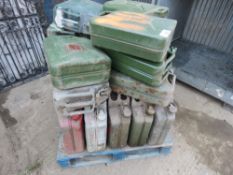 PALLET OF GERRY FUEL CANS. LOT LOCATION: SS13 1EF, BASILDON, ESSEX.