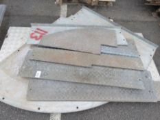 GALVANISED CHEQUER PLATE OFFCUTS. LOT LOCATION: SS13 1EF, BASILDON, ESSEX.