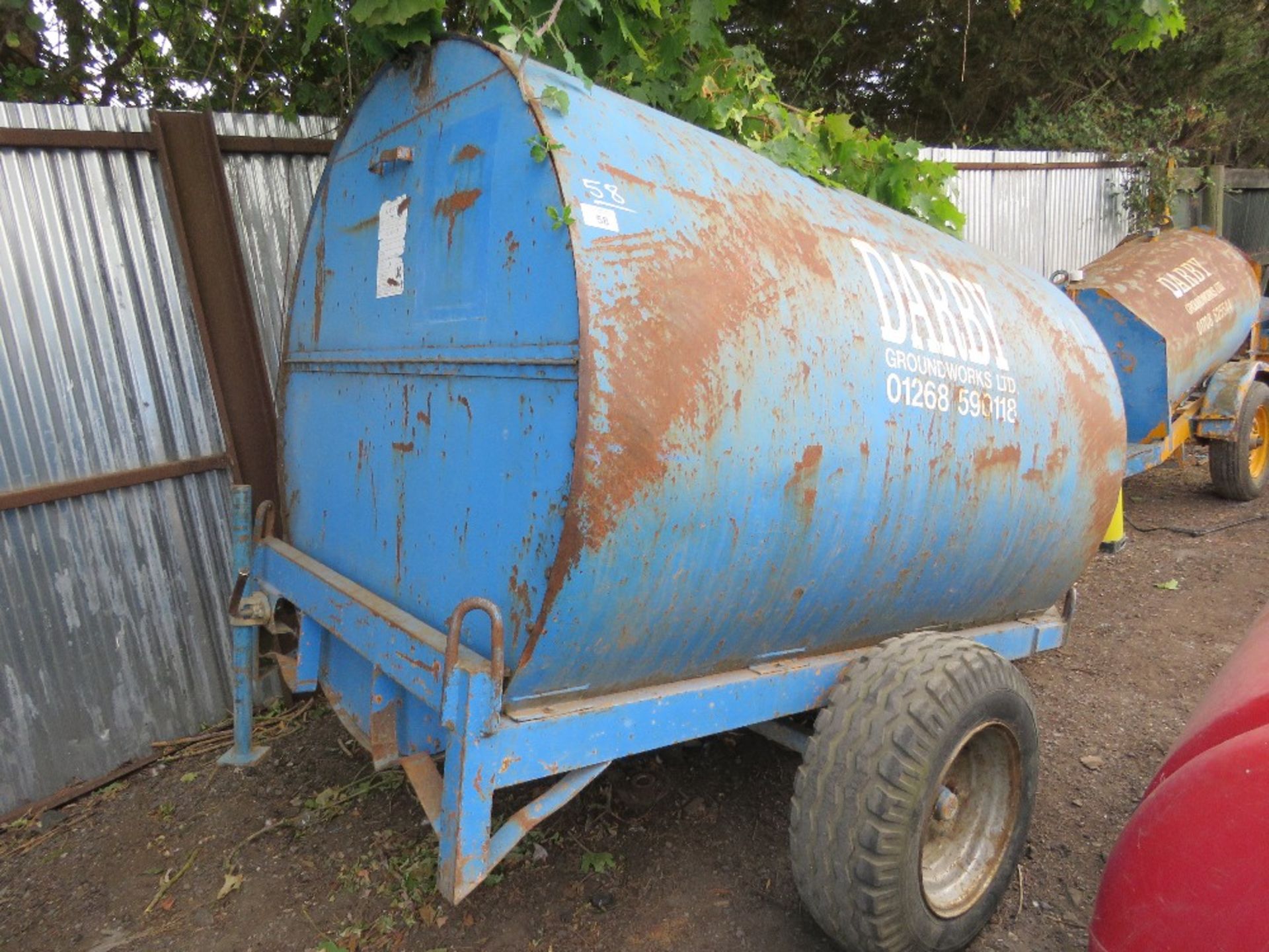 TRAILER ENGINEERING 500 GALLON CAPACITY BUNDED BOWSER WITH PUMP AND HOSE AND GUN. PN:FB06. LOT LOC - Image 5 of 6