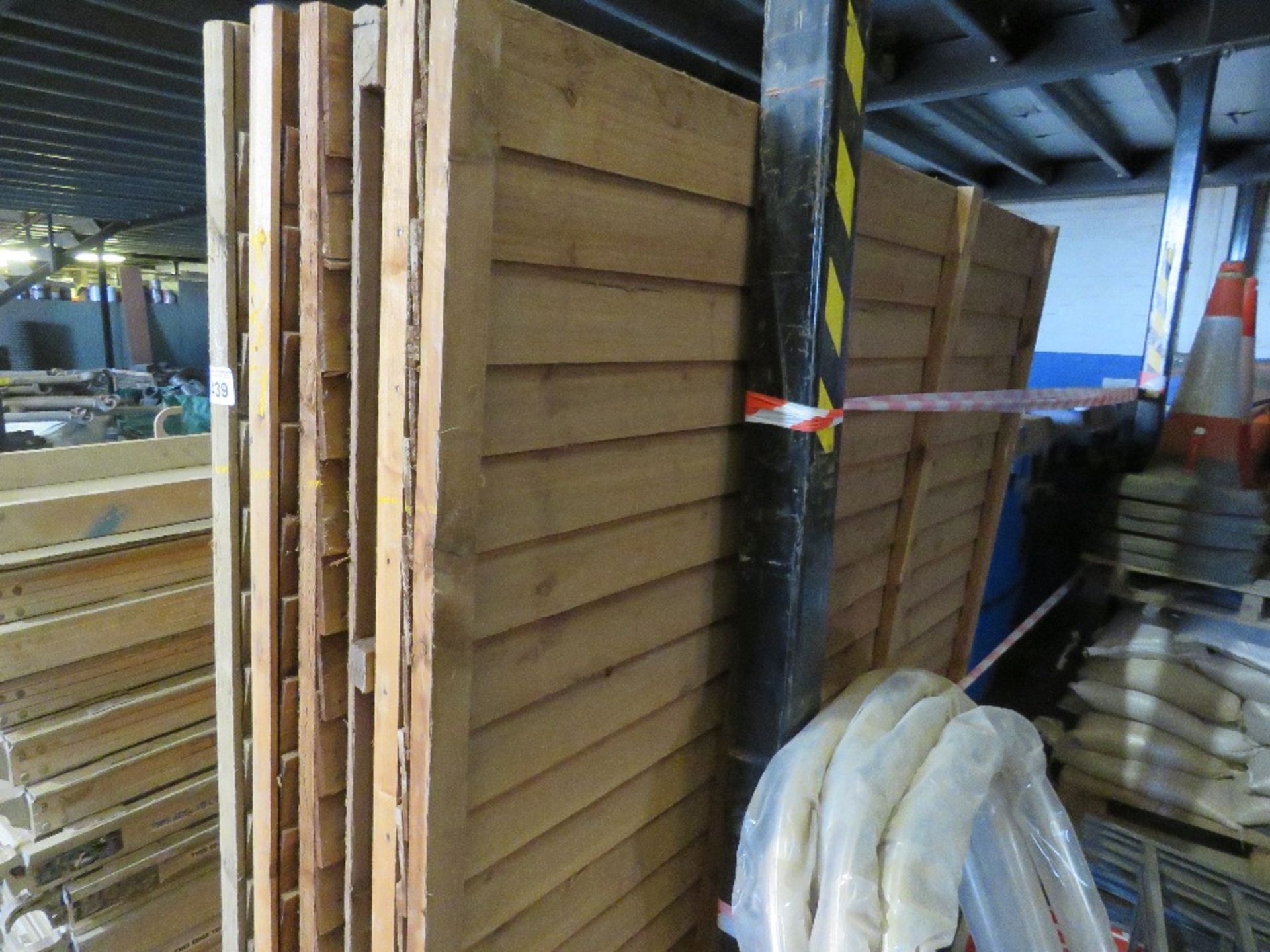 8 X TIMBER FENCING PANELS. LOT LOCATION: SS13 1EF, BASILDON, ESSEX. - Image 2 of 3