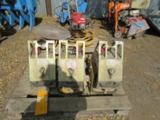 3 X PROBST SUCTION KERB LIFTERS FOR EXCAVATOR. LOT LOCATION: THE STONDON HALL SALEGROUND, ESSEX.