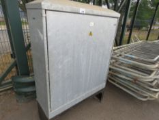 GALVANISED STEEL ELECTRICAL SWITCH PANEL CABINET. LOT LOCATION: SS13 1EF, BASILDON, ESSEX.