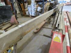 bid increment now £20......2 X ALUMINIUM SCREED BARS WITH HANDLES PLUS ADDITIONAL BEAMs as shown