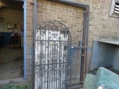 3 X METAL YARD GATE FRAMES PLUS 2 X ORNATE GARDEN GATES. LOT LOCATION: SS13 1EF, BASILDON, ESSEX.