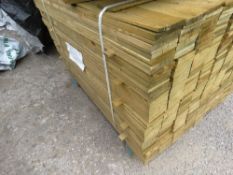 LARGE PACK OF PRESSURE TREATED FEATHER EDGE FENCE CLADDING TIMBER BOARDS: 1.05M LENGTH X 10CM WIDTH