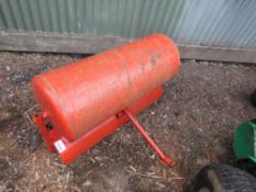MINI ROLLER FOR GARDEN TRACTOR. BALLAST TRAY ON TOP.