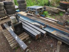 KISMET 4 POST VEHICLE RAMP, 3 PHASE POWERED. WORKING WHEN REMOVED. THIS LOT IS SOLD UNDER THE AUCTI