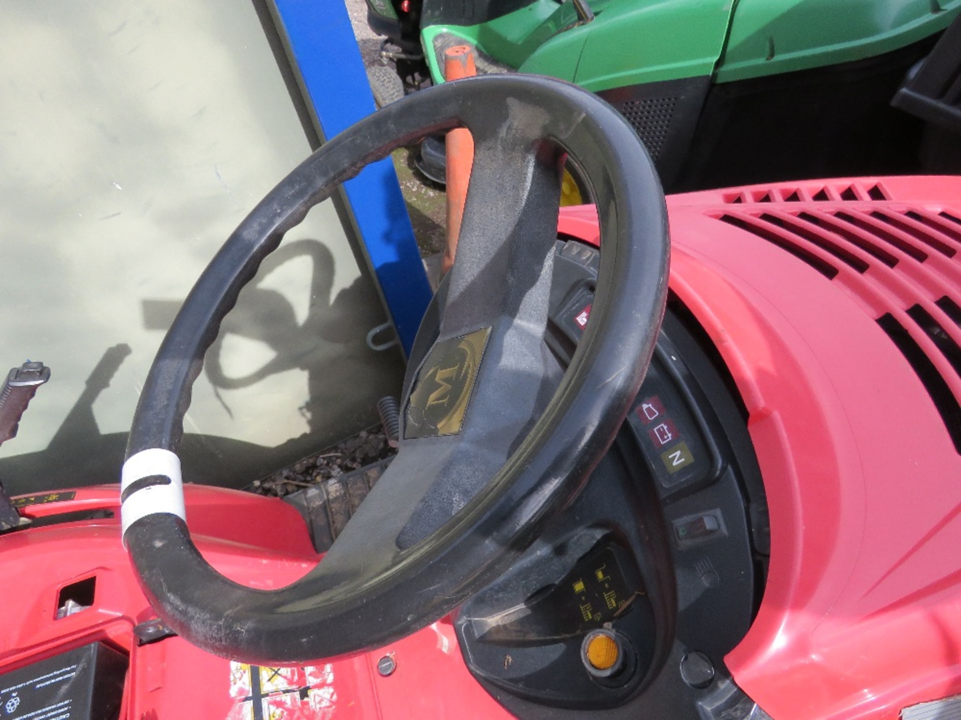 MOUNTFIELD HYDRO 1740H RIDE ON MOWER, NO SEAT. WHEN TESTED WAS SEEN TO TURN OVER BUT NOT STARTING?? - Image 2 of 3