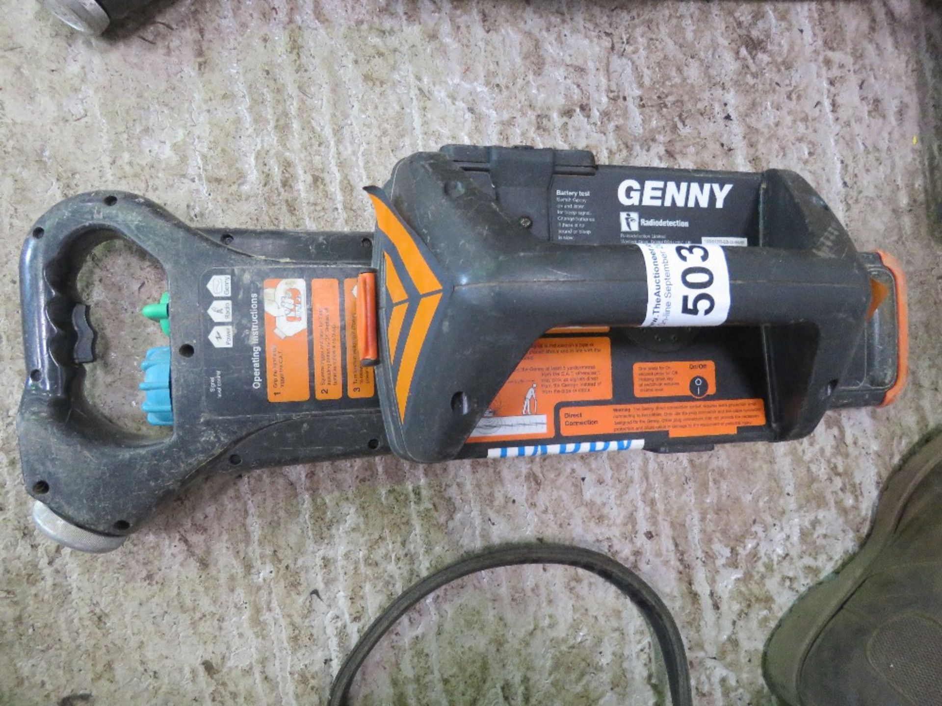 CAT AND GENNY CABLE DETECTOR SET. - Image 2 of 2