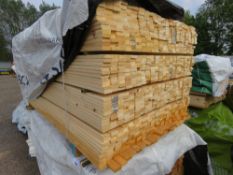 LARGE PACK OF UNTREATED VENETIAN TIMBER SLATS 1.75METRE LENGTH X 45MM X 18MM APPROX.