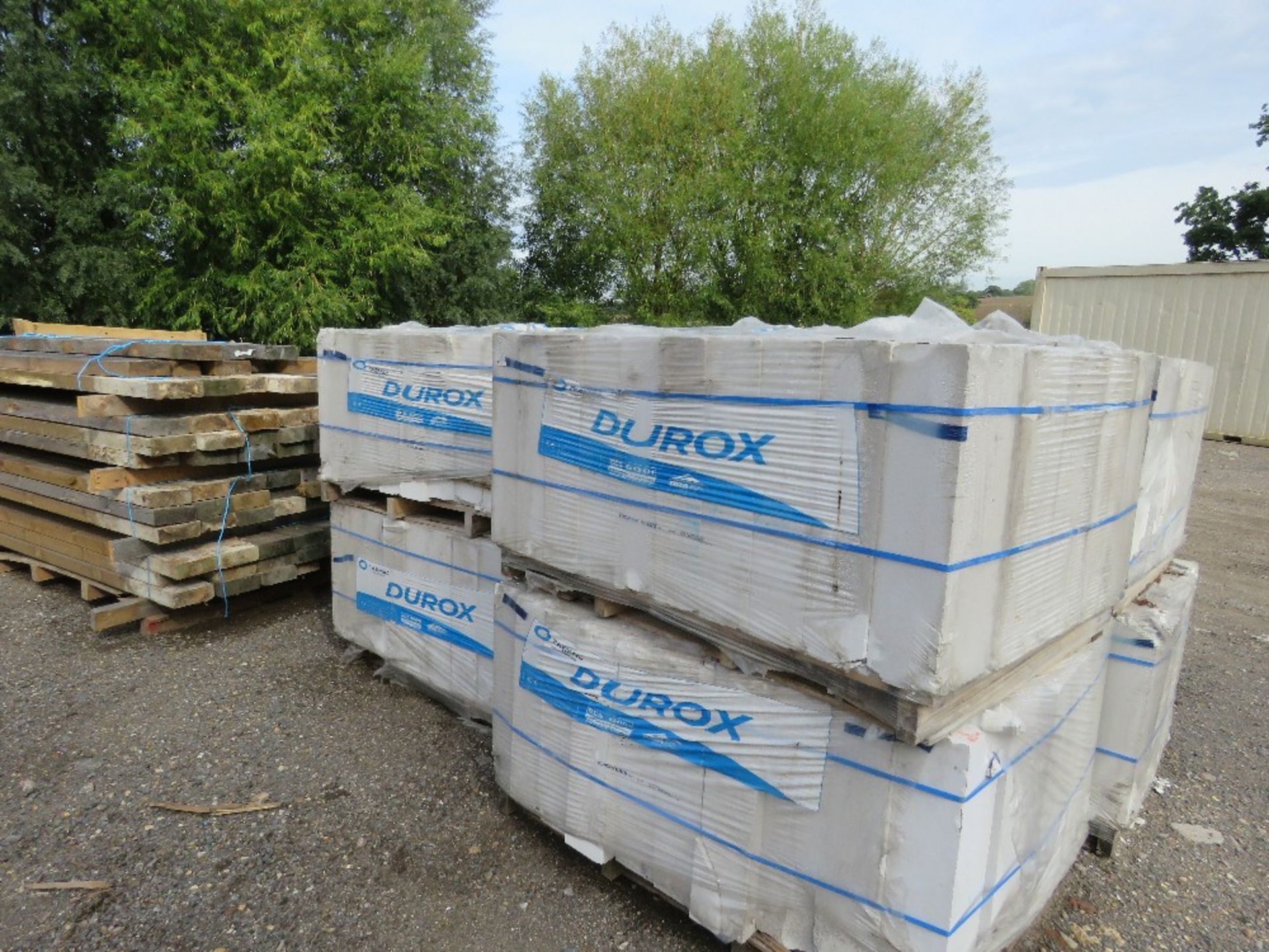 8 X PACKS OF DUROX LIGHTWEIGHT BUILDING BLOCKS 60 X 14 X 20CM APPROX, 50NO PER PACK, 100NO IN TOTAL - Image 3 of 4