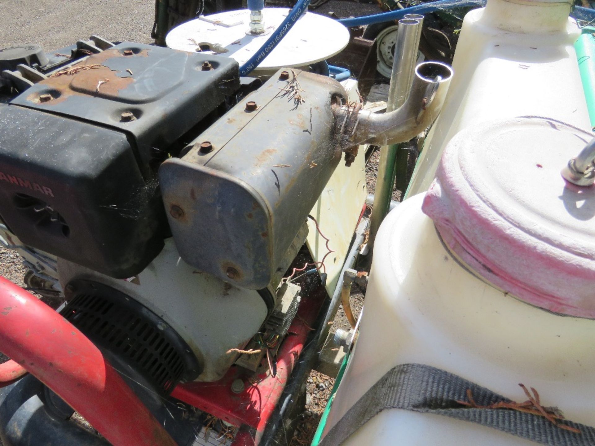 BRENDON POWER WASHER BOWSER, YANMAR ENGINE. WHEN TESTED WAS SEEN TO RUN (NO WATER SO PUMP COULD NOT - Image 5 of 5