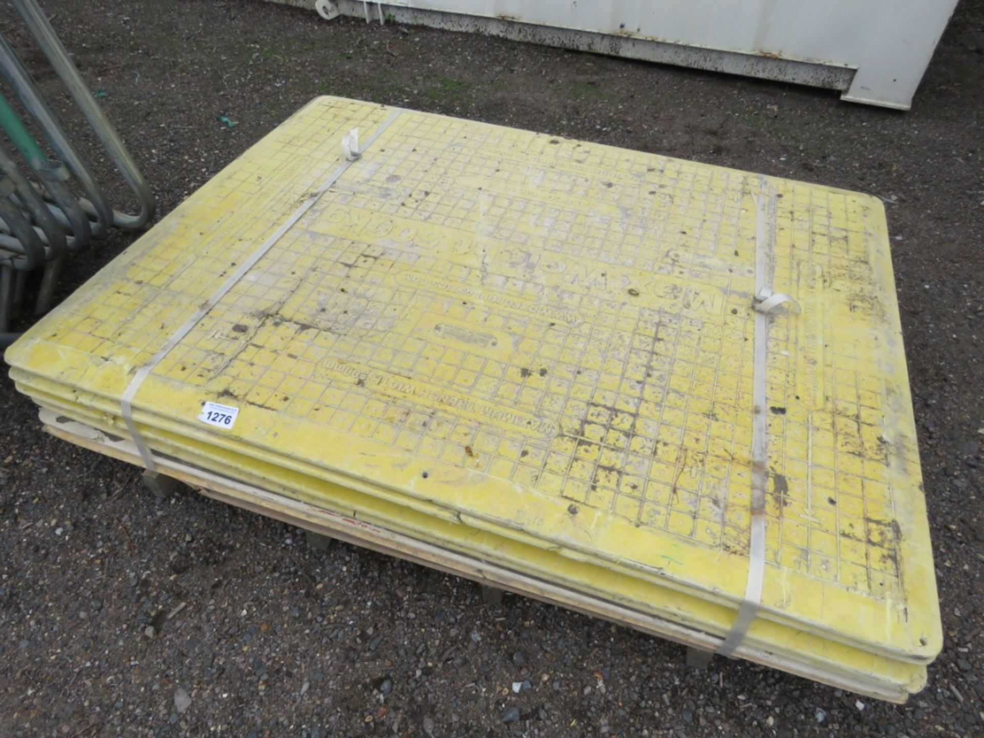 6 X GRP CROSSING PLATES 500KG RTAED, 900MM SPAN. THIS LOT IS SOLD UNDER THE AUCTIONEERS MARGIN SC