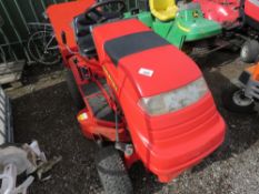 COUNTAX C300M RIDE ON MOWER WITH COLLECTOR. WHEN TESTED WAS SEEN TO START AND DRIVE.