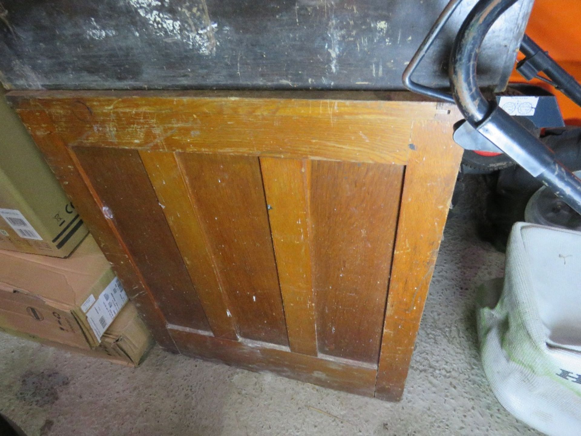 2 X OLD WOODEN CABINETS WITH CONTENTS OF SCREWS, FIXINGS ETC. THIS LOT IS SOLD UNDER THE AUCTIONE - Image 2 of 5