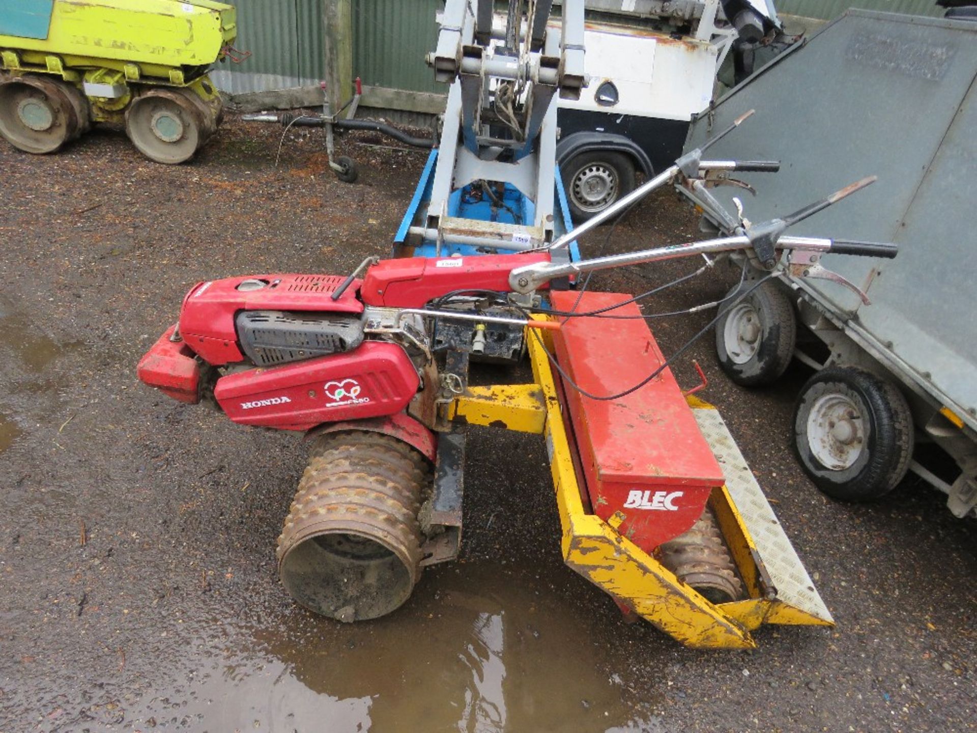 BLEC CP36 SEEDER UNIT MOUNTED ON HONDA F660 DRIVE UNIT, SOURCED FROM LIQUIDATION. NO PULL CORD SO UN