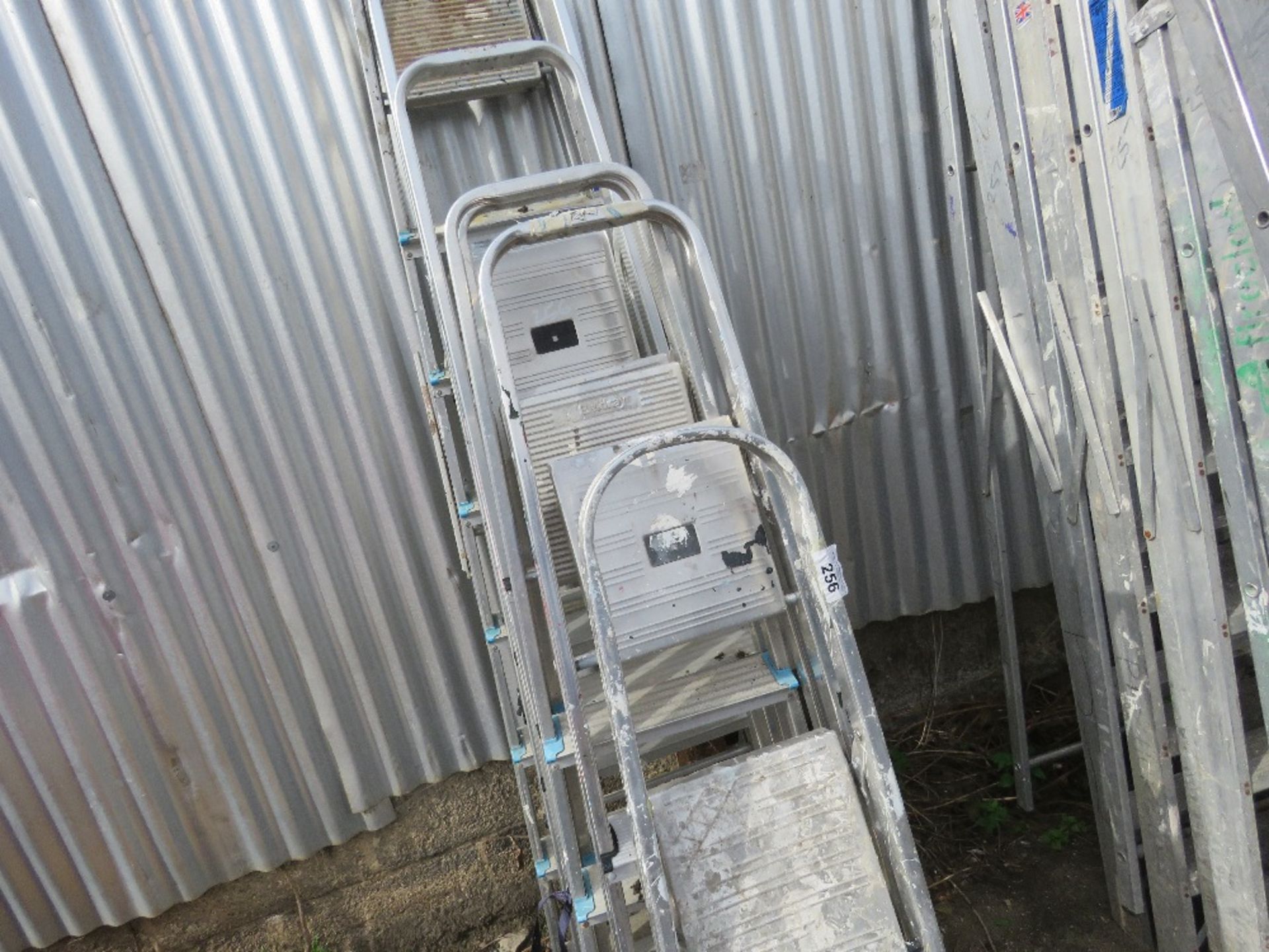 7 X ALUMINIUM STEP LADDERS. THIS LOT IS SOLD UNDER THE AUCTIONEERS MARGIN SCHEME, THEREFORE NO VAT W - Image 2 of 2
