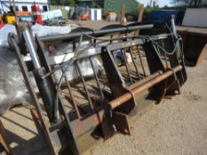 MANITOU B310HK MUCK / WASTE GRAB UNIT, 2.3M WIDE APPROX. SOURCED FROM COMPANY LIQUIDATION. THIS LOT