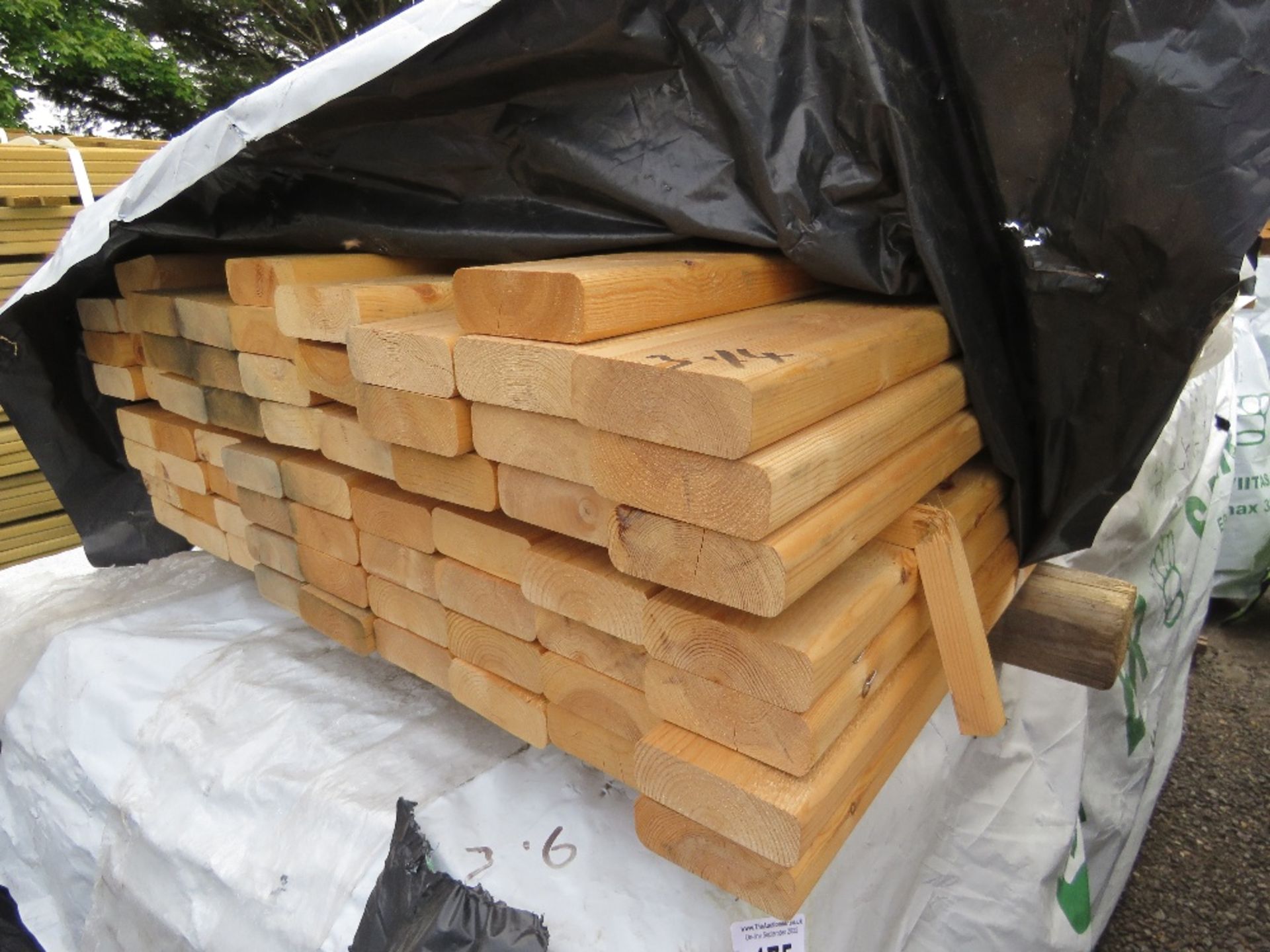 PACK OF PROFILED UNTREATED TIMBERS 3.1M LENGTH X 35MM X 95MM APPROX.