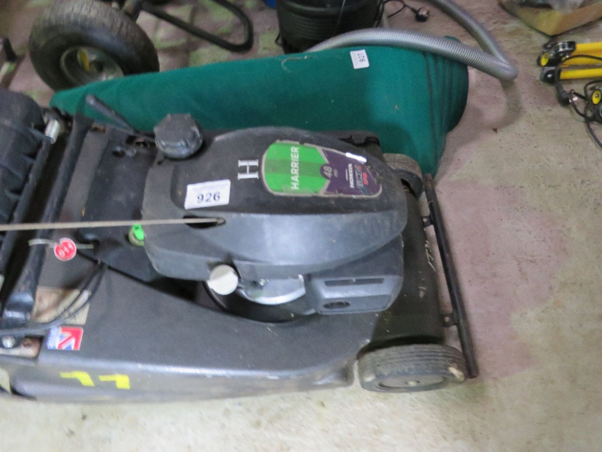 HAYTER 48 PROFESSIONAL MOWER WITH COLLECTOR. DIRECT FROM LANDSCAPE MAINTENANCE COMPANY DUE TO DE - Image 2 of 4