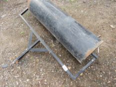 TOWED GRASS ROLLER FOR MINI TRACTOR OR QUAD, 4FT WIDE APPROX.. THIS LOT IS SOLD UNDER THE AUCTIONEE