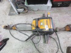 WACKER 110VOLT HEAVY DUTY UPRIGHT BREAKER. DIRECT FROM A LOCAL GROUNDWORKS COMPANY AS PART OF TH