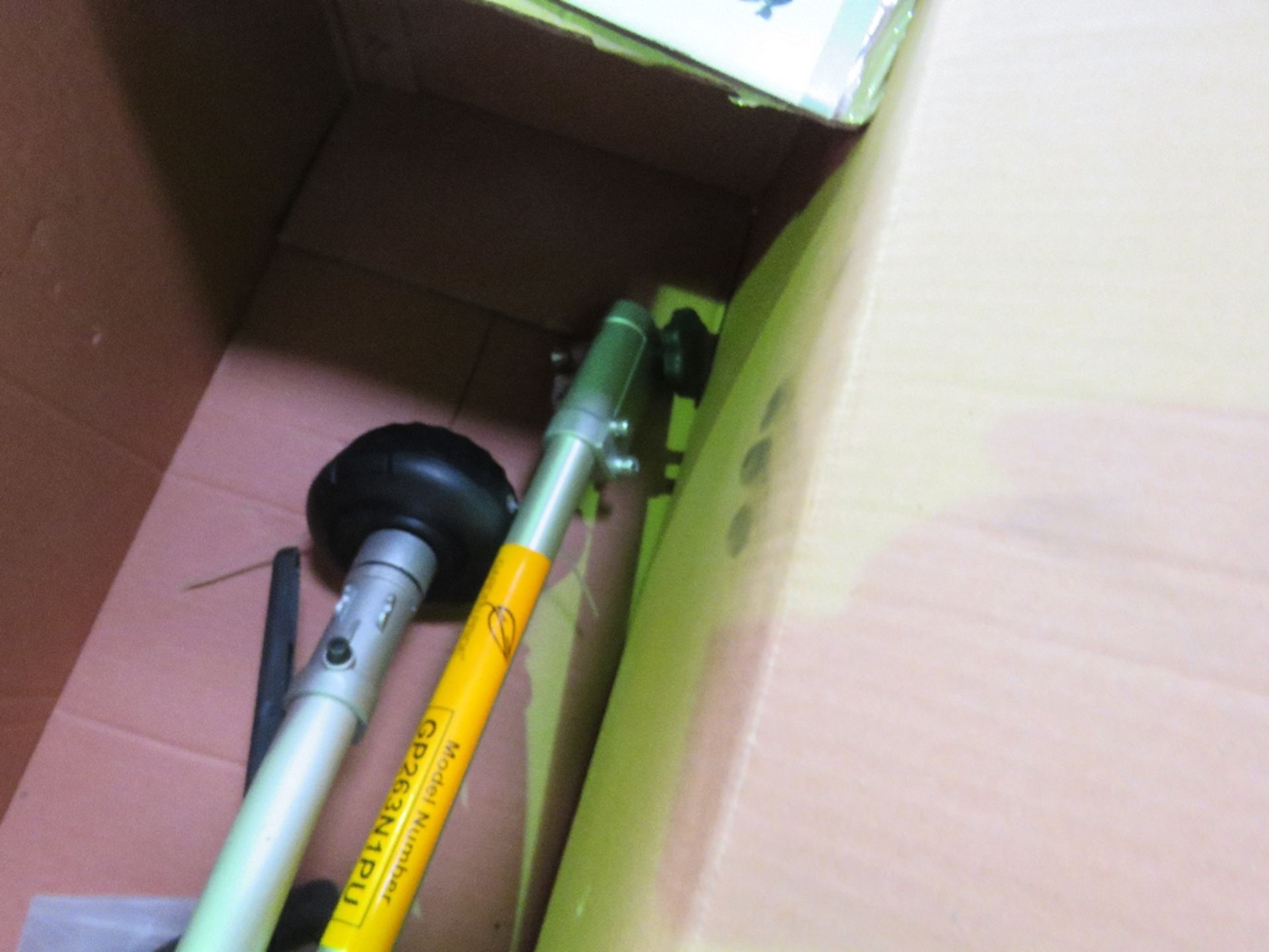 GARDENPRIDE PETROL STRIMMER SET IN A BOX. - Image 2 of 4