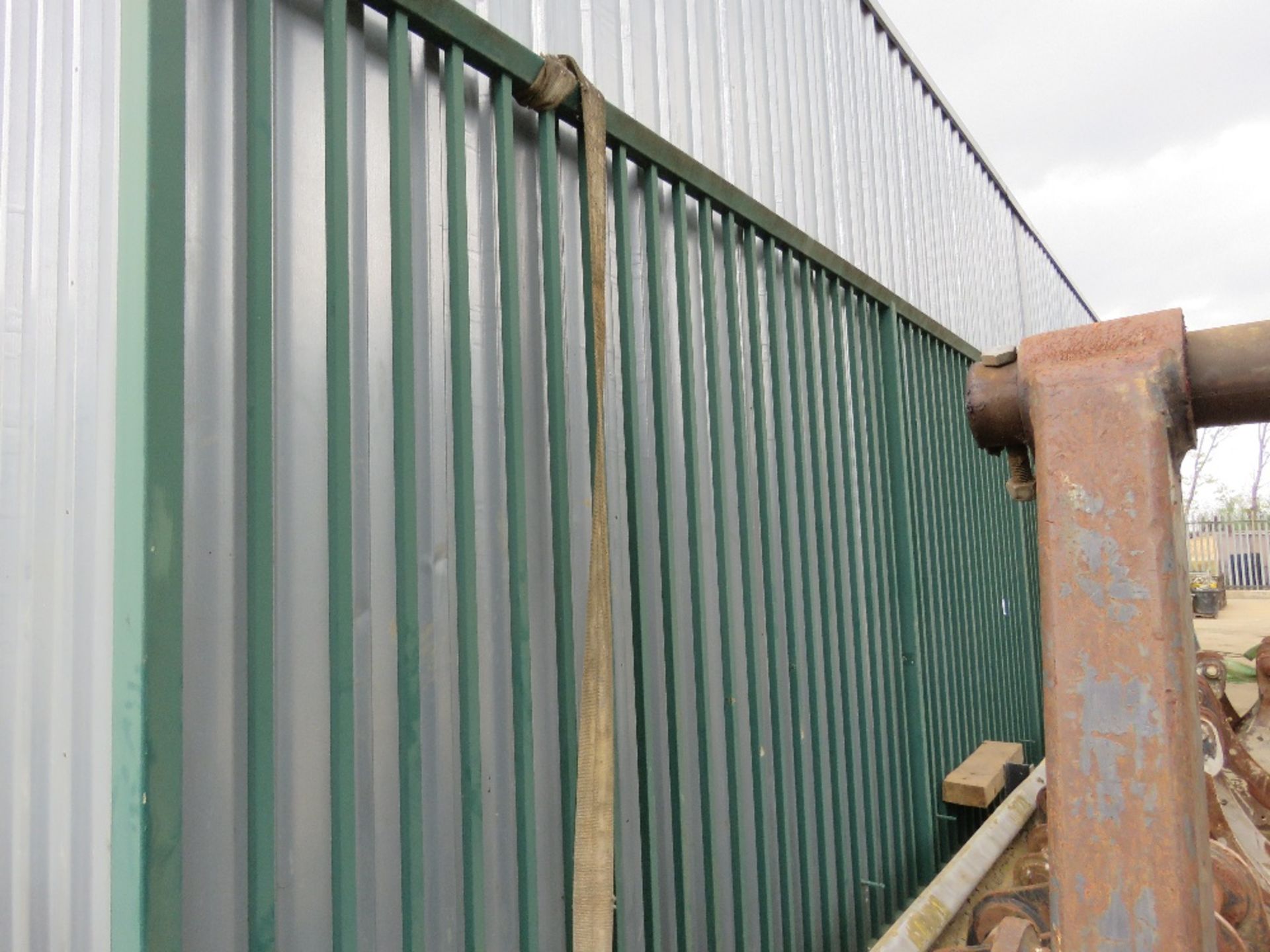 EXTRA LARGE SIZED HIGH SECURITY GREEN SLIDING YARD GATE, 3METRES HEIGHT X 8METRES LENGTH APPROX. LOT - Image 3 of 3