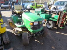 JOHN DEERE JDX749 RIDE ON MOWER 4WS. REG:NK11 FRU (LOG BOOK TO APPLY FOR). HOUR CLOCK MISTED. WHEN