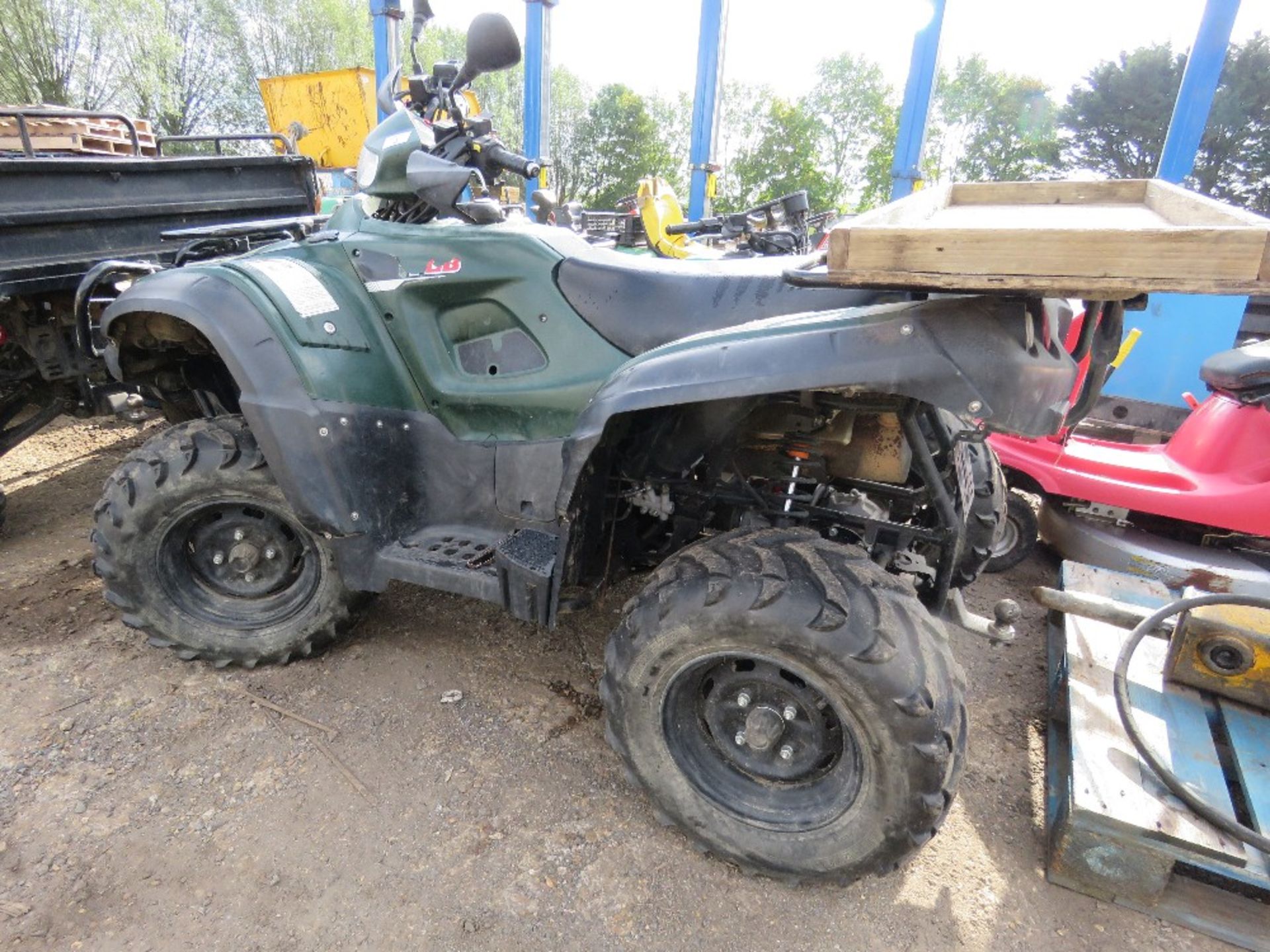 TGB 550 4WD QUAD BIKE, 2547 REC MILES, SUPPLIED NEW IN MAY 2018. WHEN TESTED WAS SEEN TO DRIVE, STE - Image 2 of 4