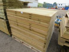 STACK OF 22NO ASSORTED FENCING PANELS 6FT X 5FT APPROX.