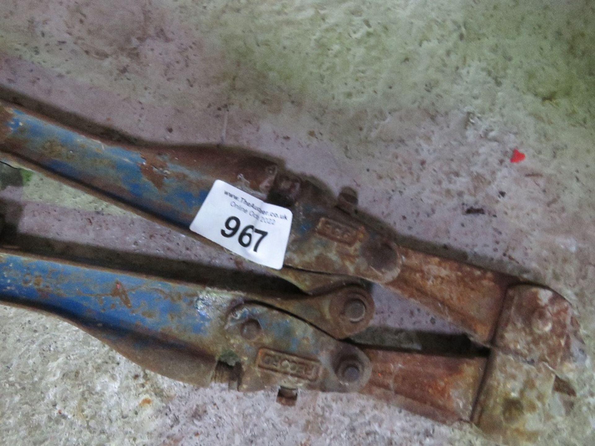 LARGE BOLT CROPPERS. THIS LOT IS SOLD UNDER THE AUCTIONEERS MARGIN SCHEME, THEREFORE NO VAT WILL - Image 3 of 3