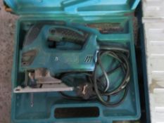 3 X POWER TOOLS: 240VOLT DRILL, GRINDER PLUS JIGSAW. THIS LOT IS SOLD UNDER THE AUCTIONEERS MARGI