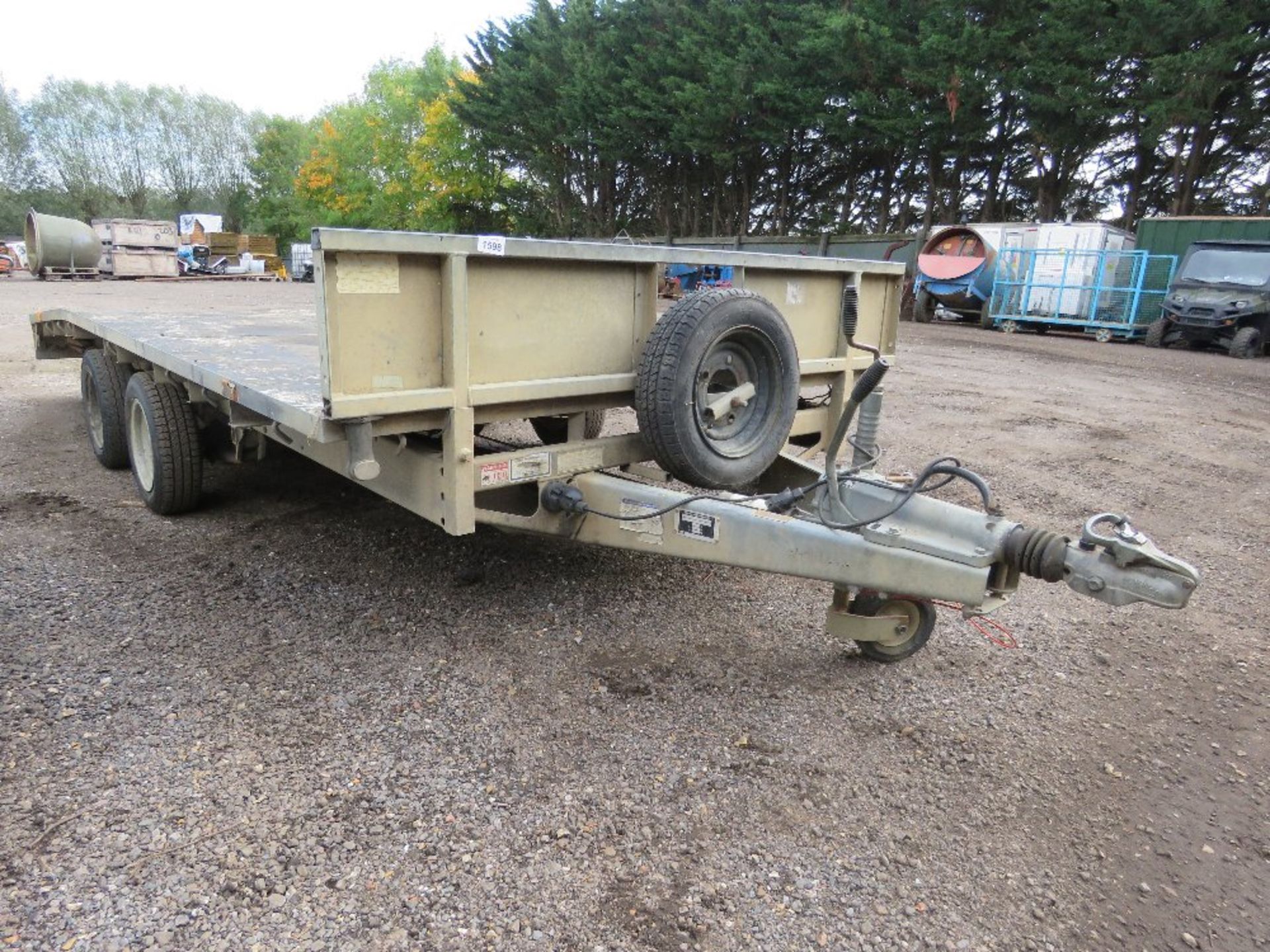 IFOR WILLIAMS LM146G/B BEAVERTAIL 14FT PLANT TRAILER WITH RAMPS AND KEY. SN:SCK600000W0240947 DIRECT