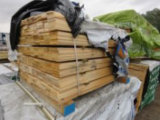 PACK OF UNTREATED HIT AND MISS TIMBER FENCE CLADDING BOARDS: 1.15M LENGTH X 95MM WIDTH APPROX.