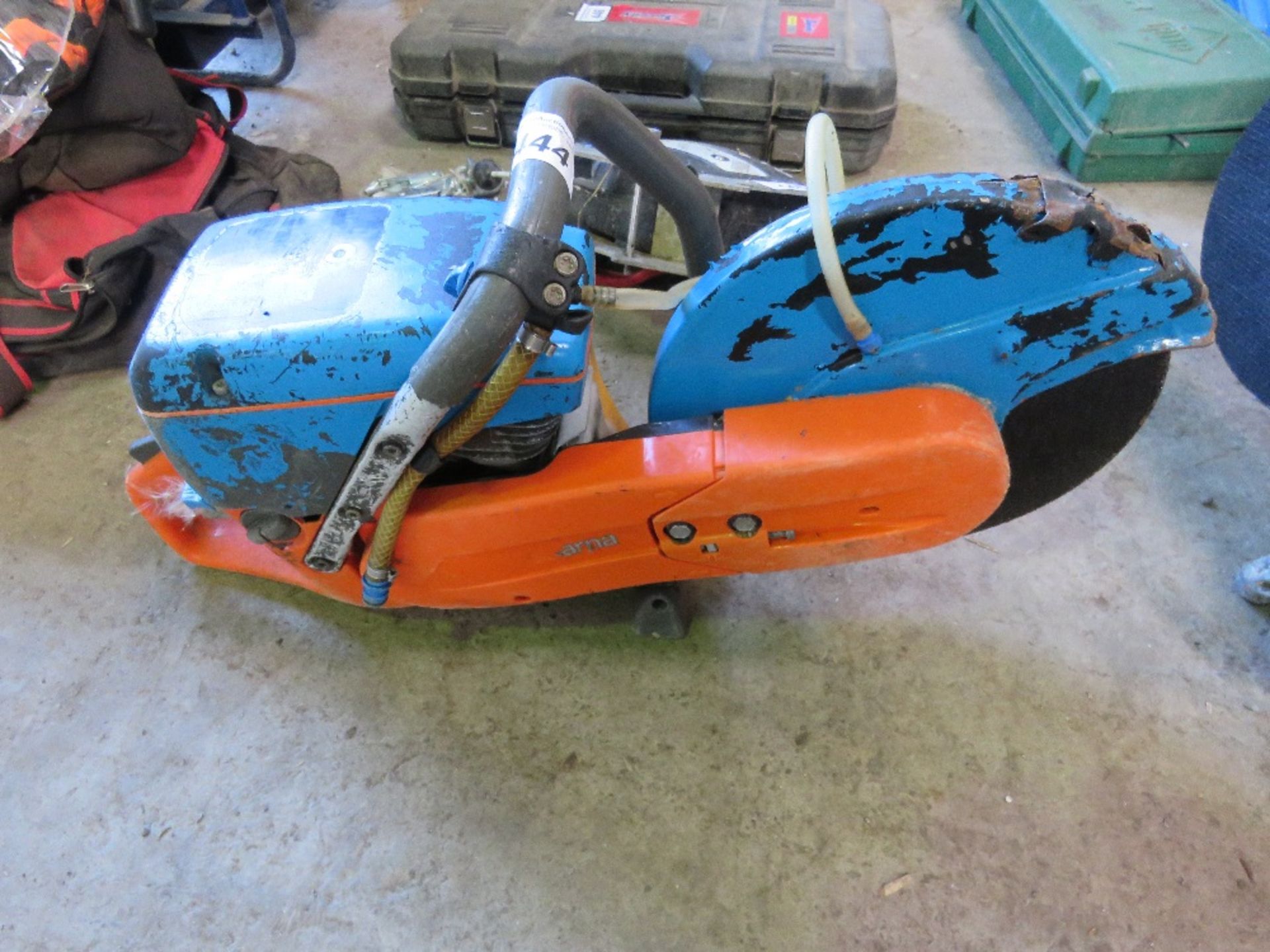 PARTNER PETROL SAW WITH ADISC.