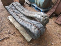 2 X PART WORN MINI DIGGER TRACKS, MARKED 30-53X80 / 30X52.5X80. THIS LOT IS SOLD UNDER THE AUCTION