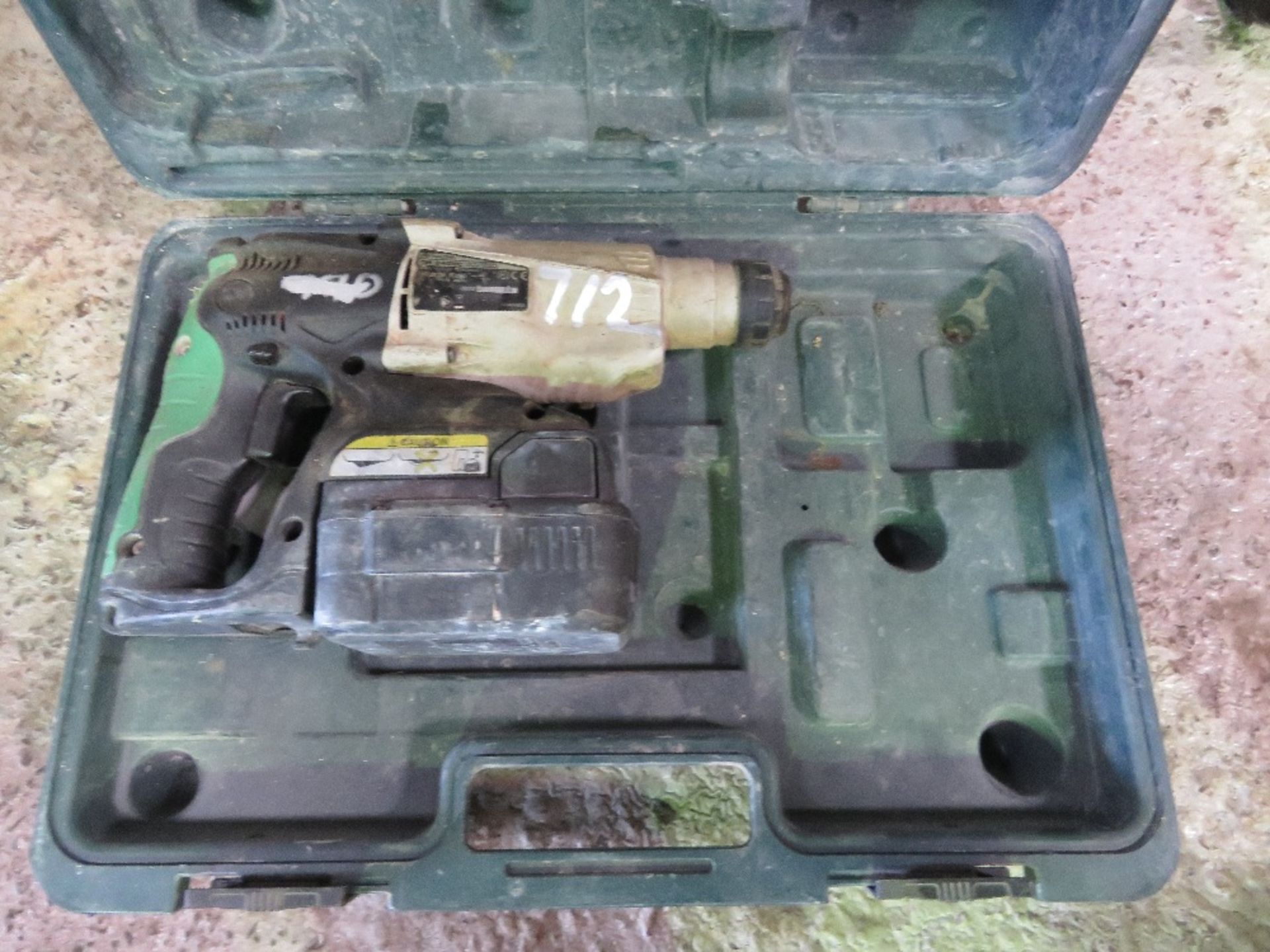 HITACHI BATTERY DRILL NO CHARGER THIS LOT IS SOLD UNDER THE AUCTIONEERS MARGIN SCHEME, THEREFORE NO