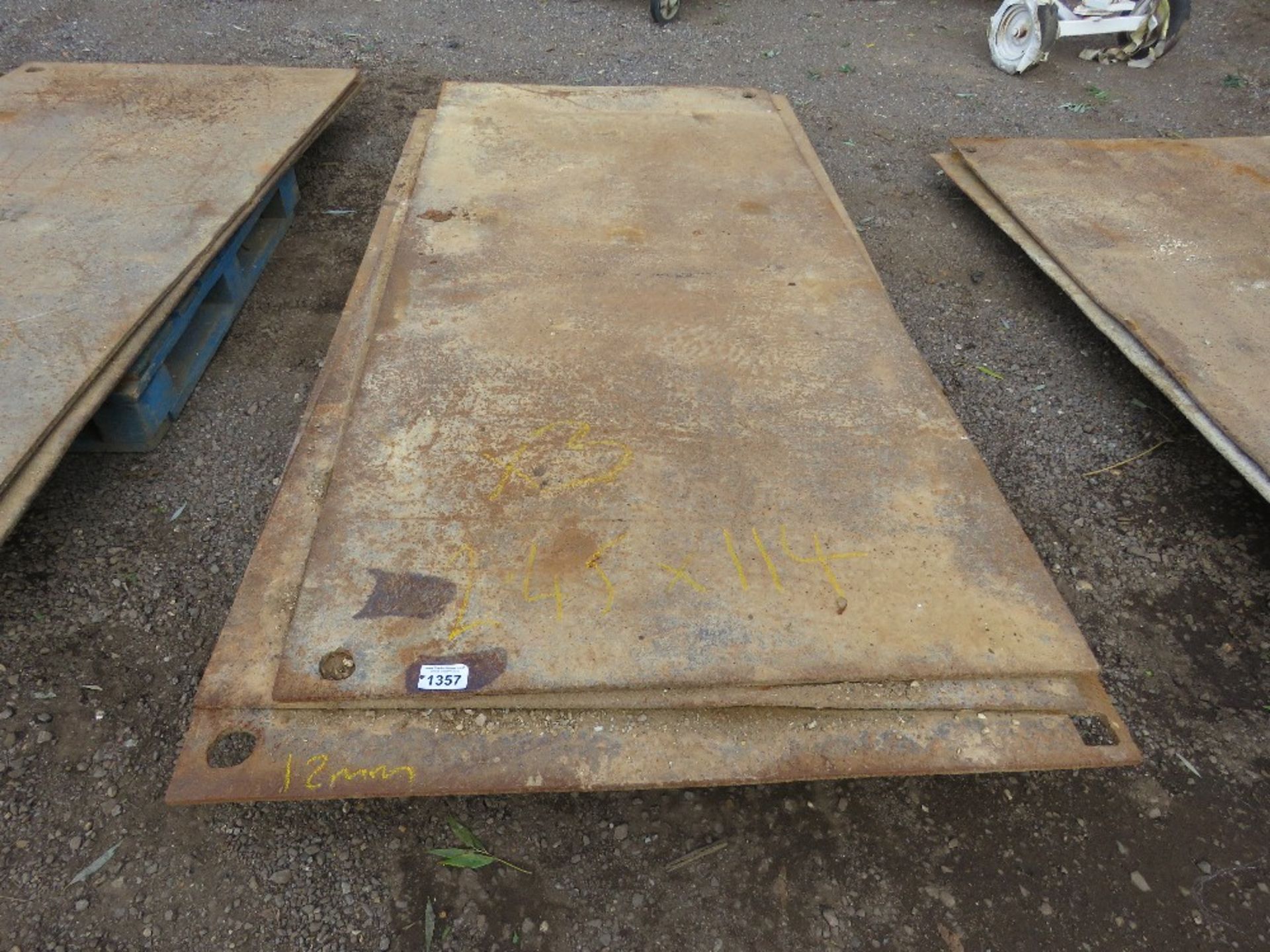 3 X HEAVY STEEL ROAD PLATES: 2.45M X 114/1.2M APPROX @ 12MM THICKNESS APPROX.