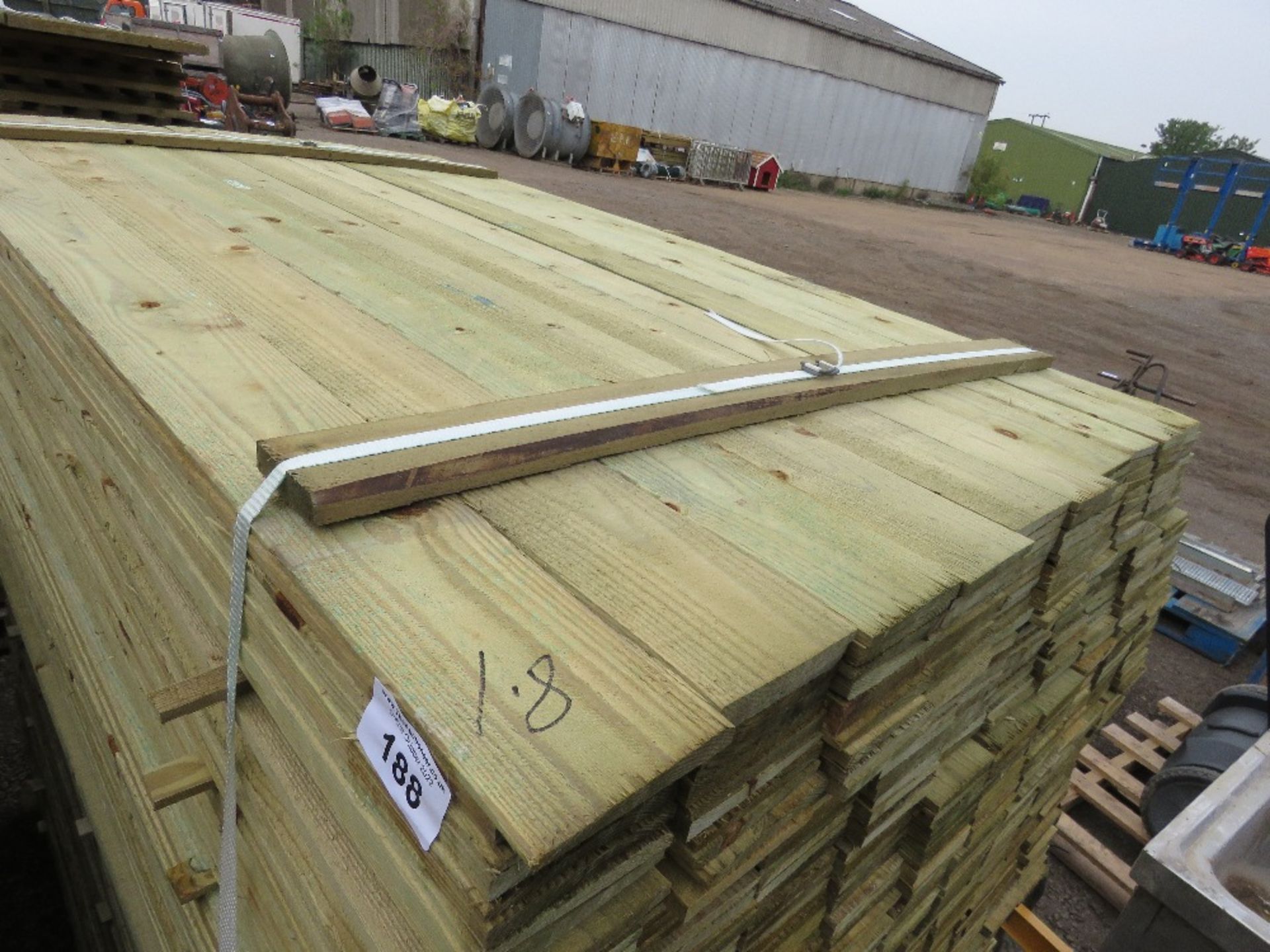 LARGE PACK OF FEATHER EDGE TREATED TIMBER CLADDING BOARDS, 1.8M LENGTH X 100MM WIDTH APPROX. - Image 3 of 3