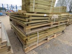 13 X ASSORTED FENCING PANELS.