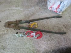 2 X CRANE HOOKS PLUS A LARGE SET OF BOLT CROPPERS. THIS LOT IS SOLD UNDER THE AUCTIONEERS MARGIN SCH