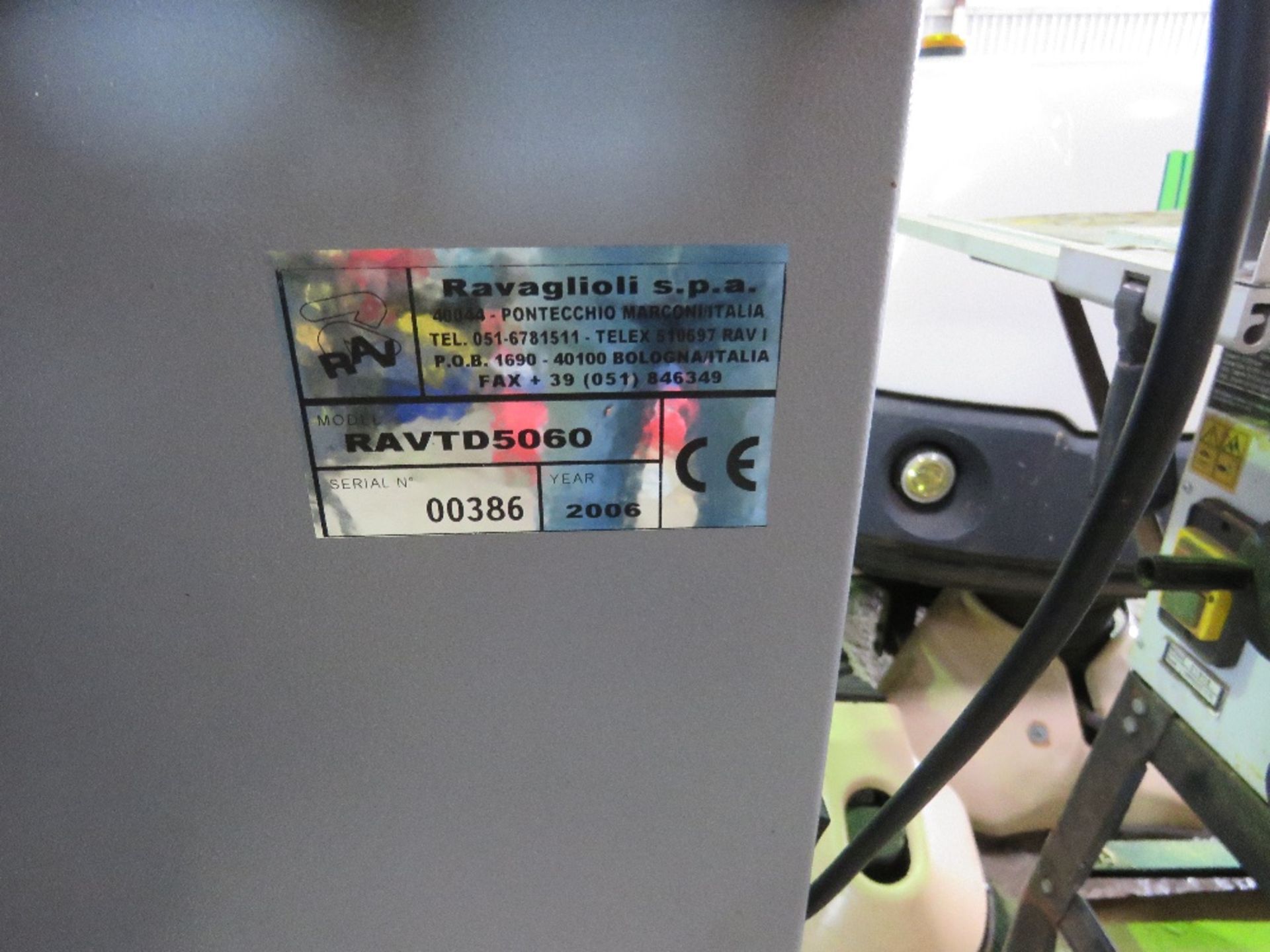 RAVAGLIOLI RAVTD5060 WHEEL ALIGNMENT CENTRE, YEAR 2006, SOURCED FROM COMPANY LIQUIDATION. THIS LO - Image 4 of 6